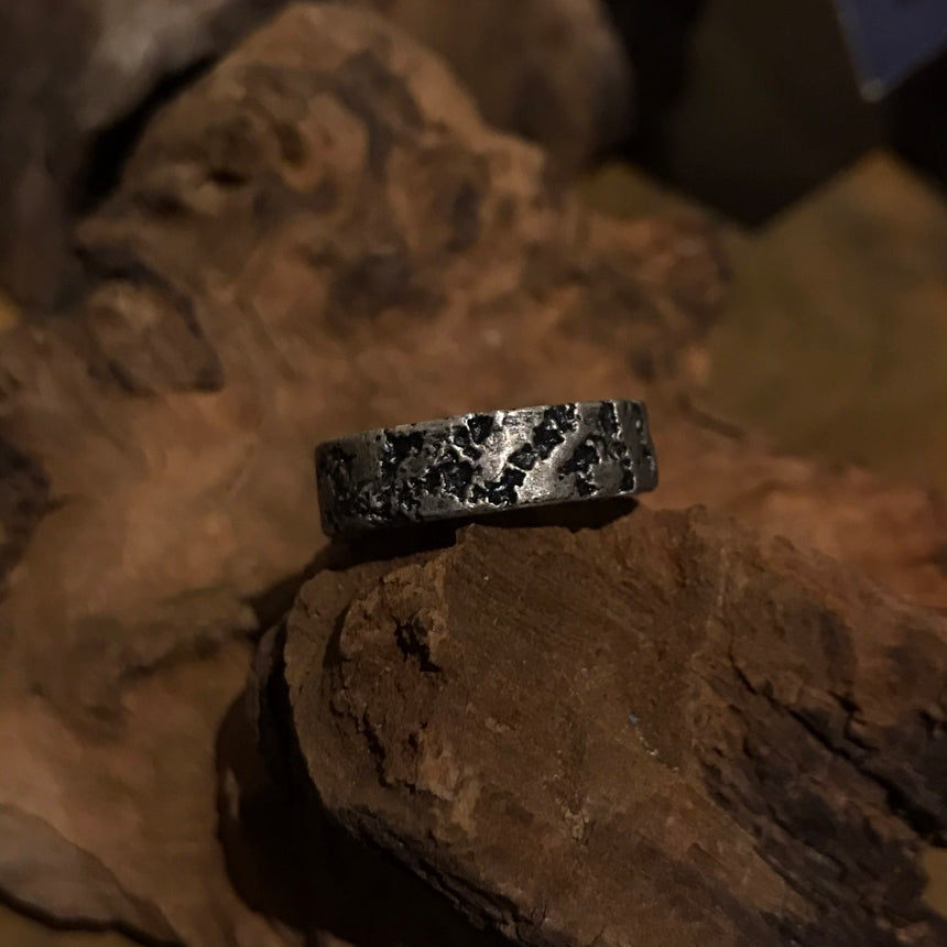 Trăng Hòa Ring - Thick Band Verson
