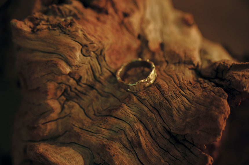 Mộc Nhũ Ring - Thick Band Verson