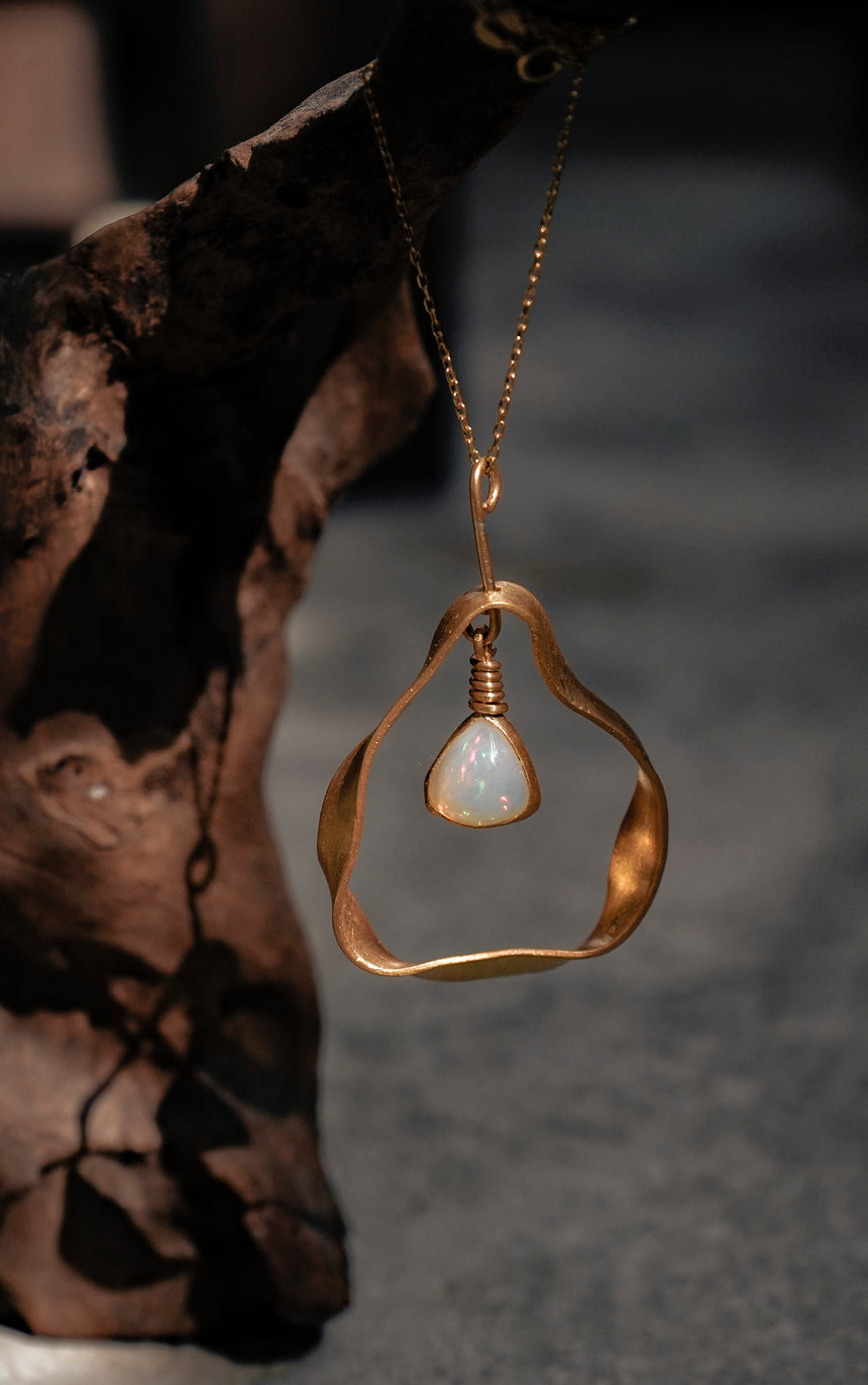 Mộc Quả Necklace