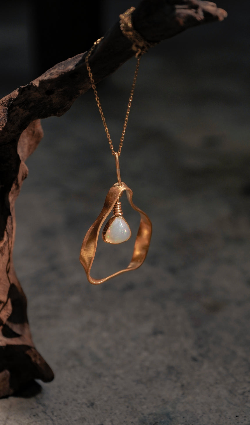 Mộc Quả Necklace