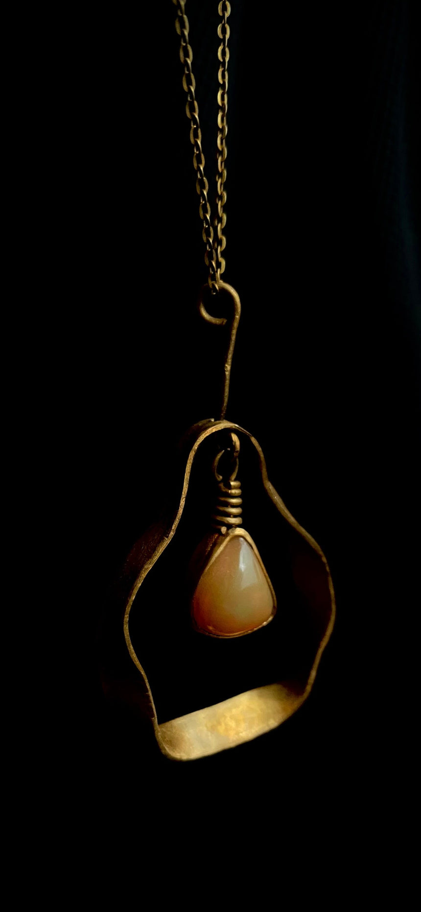 Mộc Quả Necklace