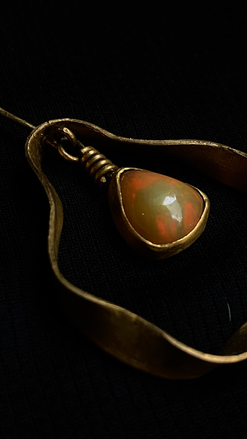 Mộc Quả Necklace