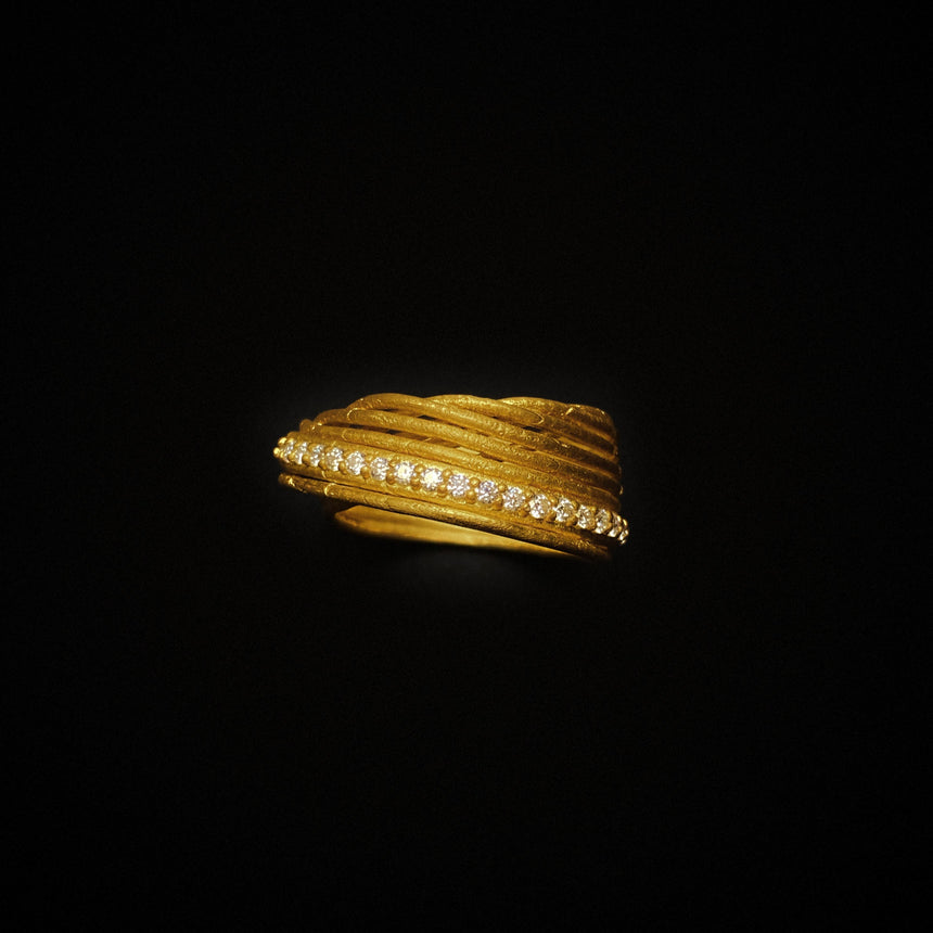 Kén Sa Gold Ring - Natural Diamond