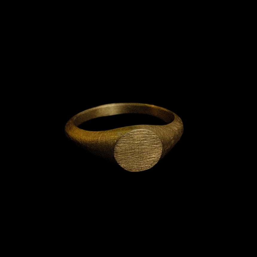 Mộc Viên Ring - Medium Signet Ring