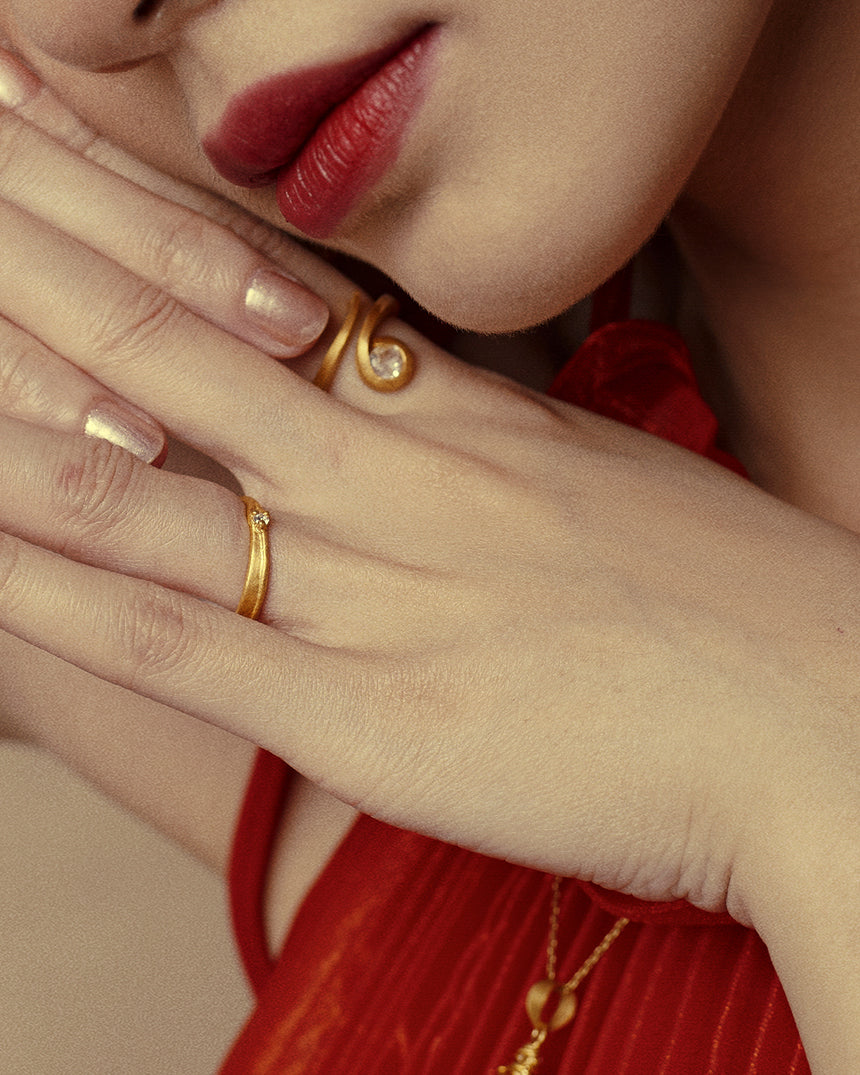 Thuận Giêng Gold Ring - Thin Band Version