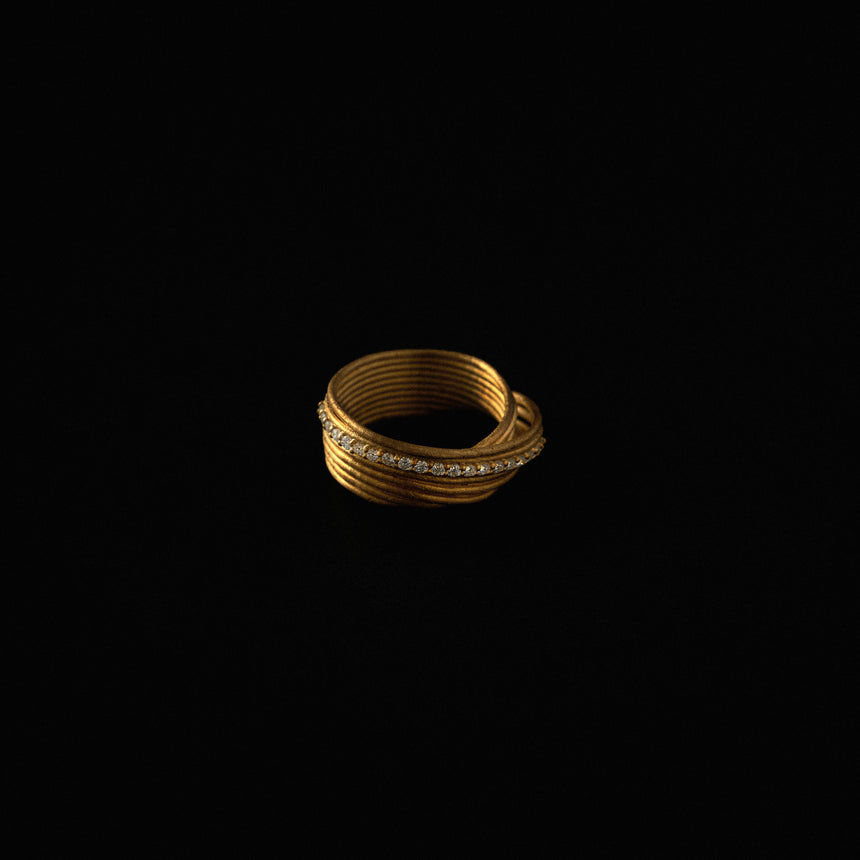 Kén Sa Gold Ring - Natural Diamond
