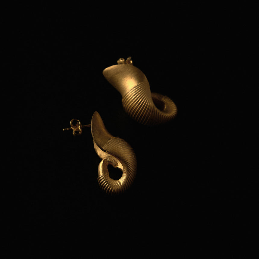 Kén Tinh Earrings