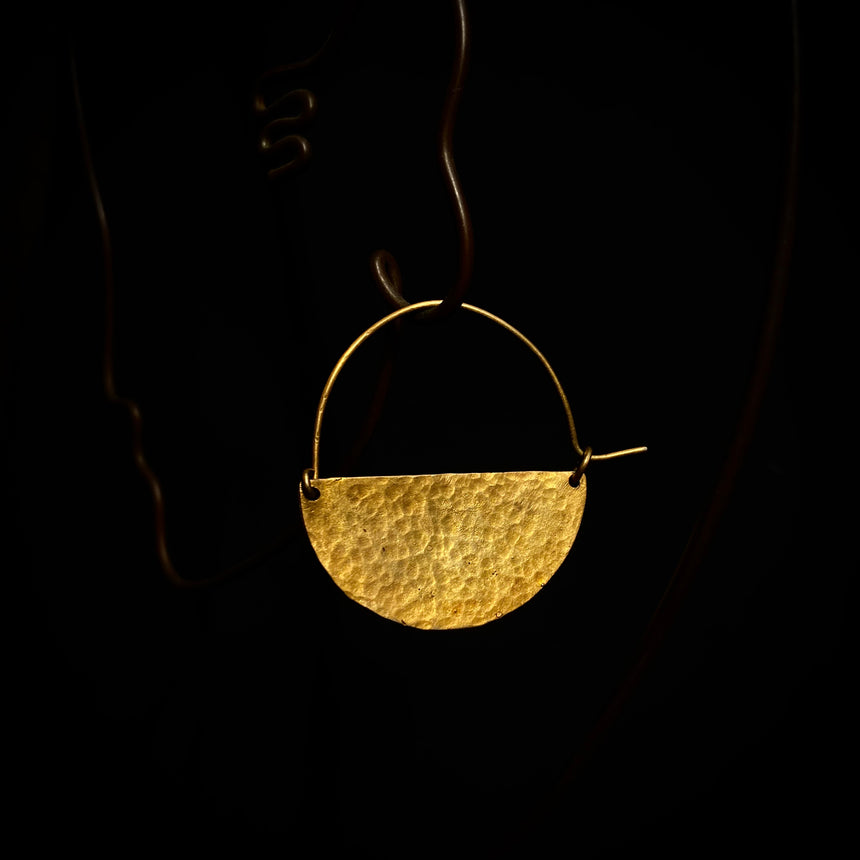 Trăng Hoàn Earrings
