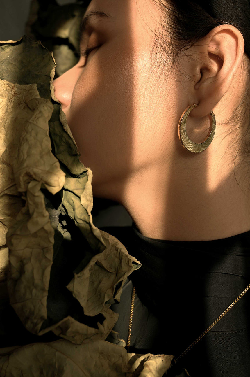 Trăng Lửng Earrings
