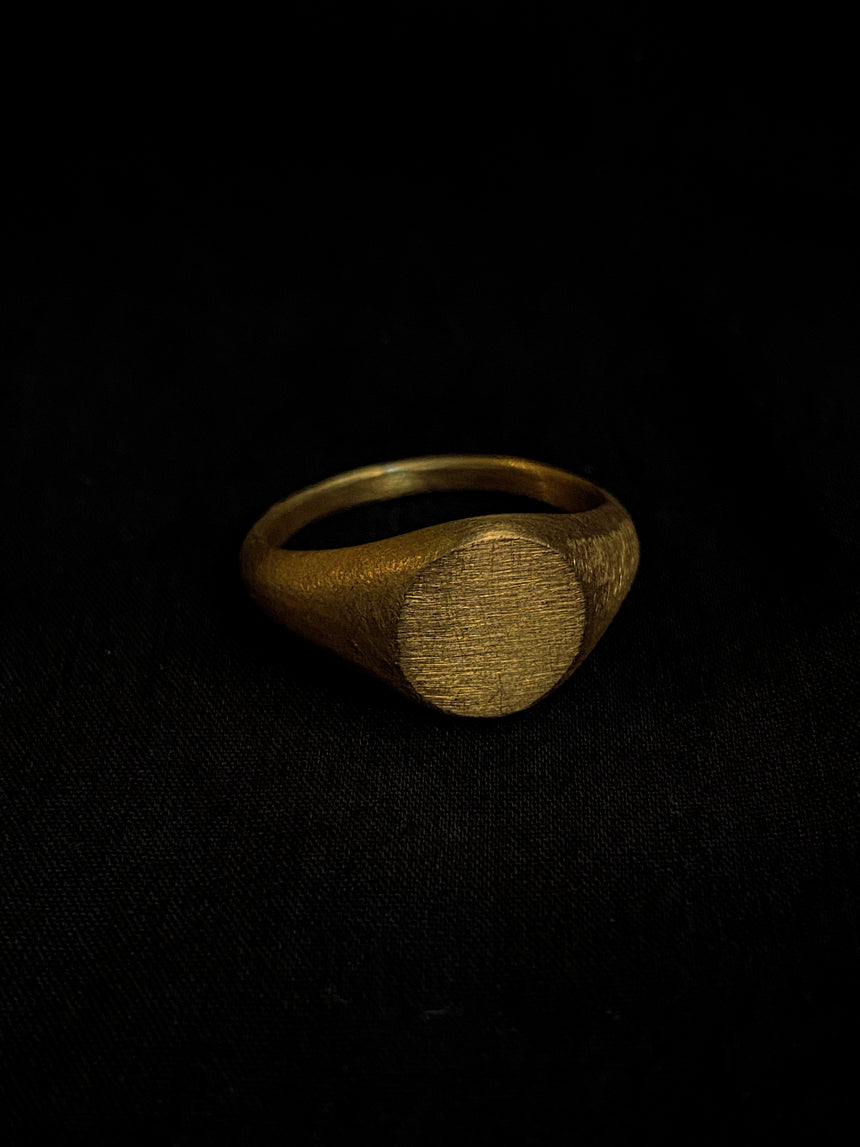 Mộc Viên Ring - Large Signet Ring