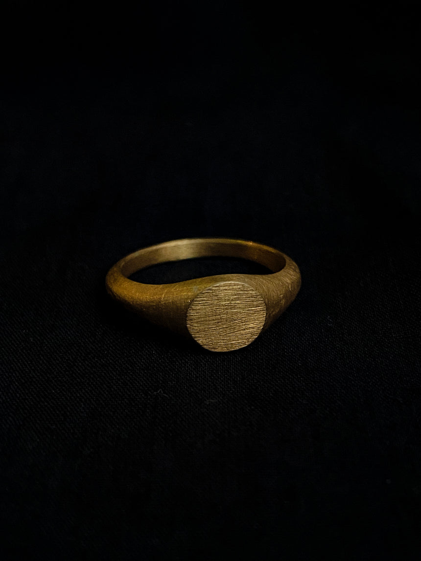 Mộc Viên Ring - Medium Signet Ring