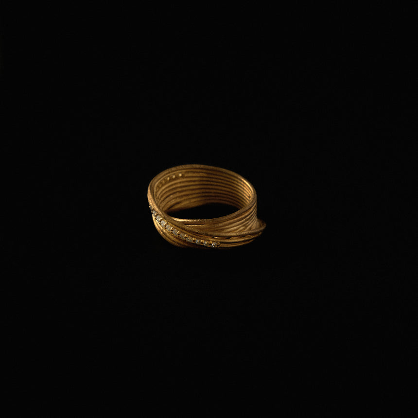 Kén Sa Gold Ring - Natural Diamond