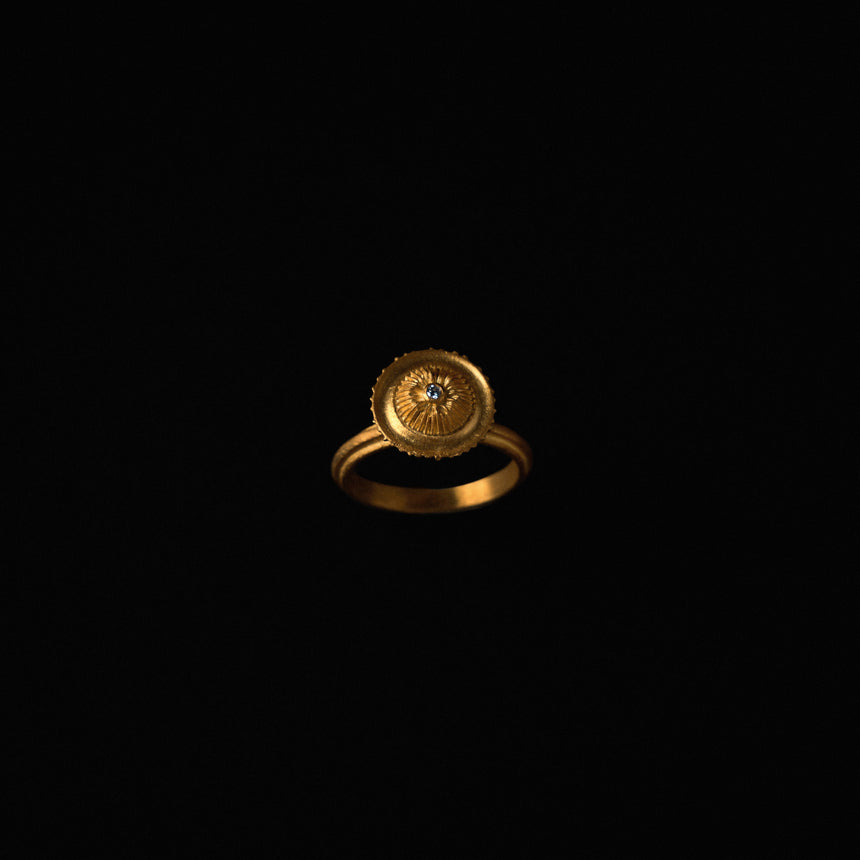 Kén Khải Gold Ring